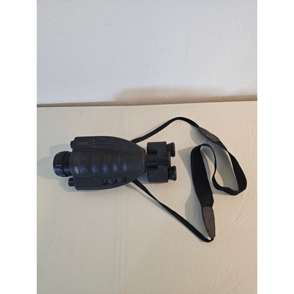 AMT Night Vision Binoculars with IR Illuminator and Neck Strap Black PARTS READ